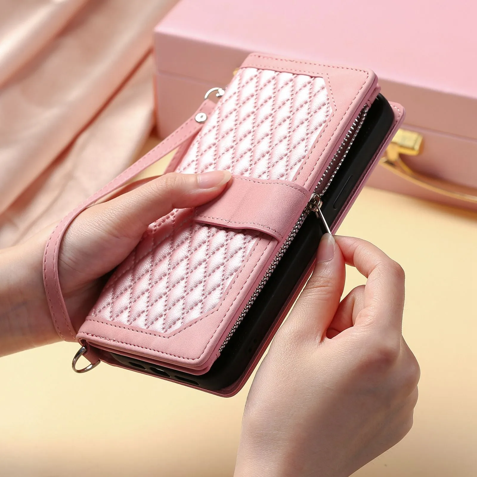 005 Rhombus Grid Textured PU Leather Phone Case for iPhone 14 Plus 6.7 inch, Zipper Pocket Stand Wallet Cover with Strap