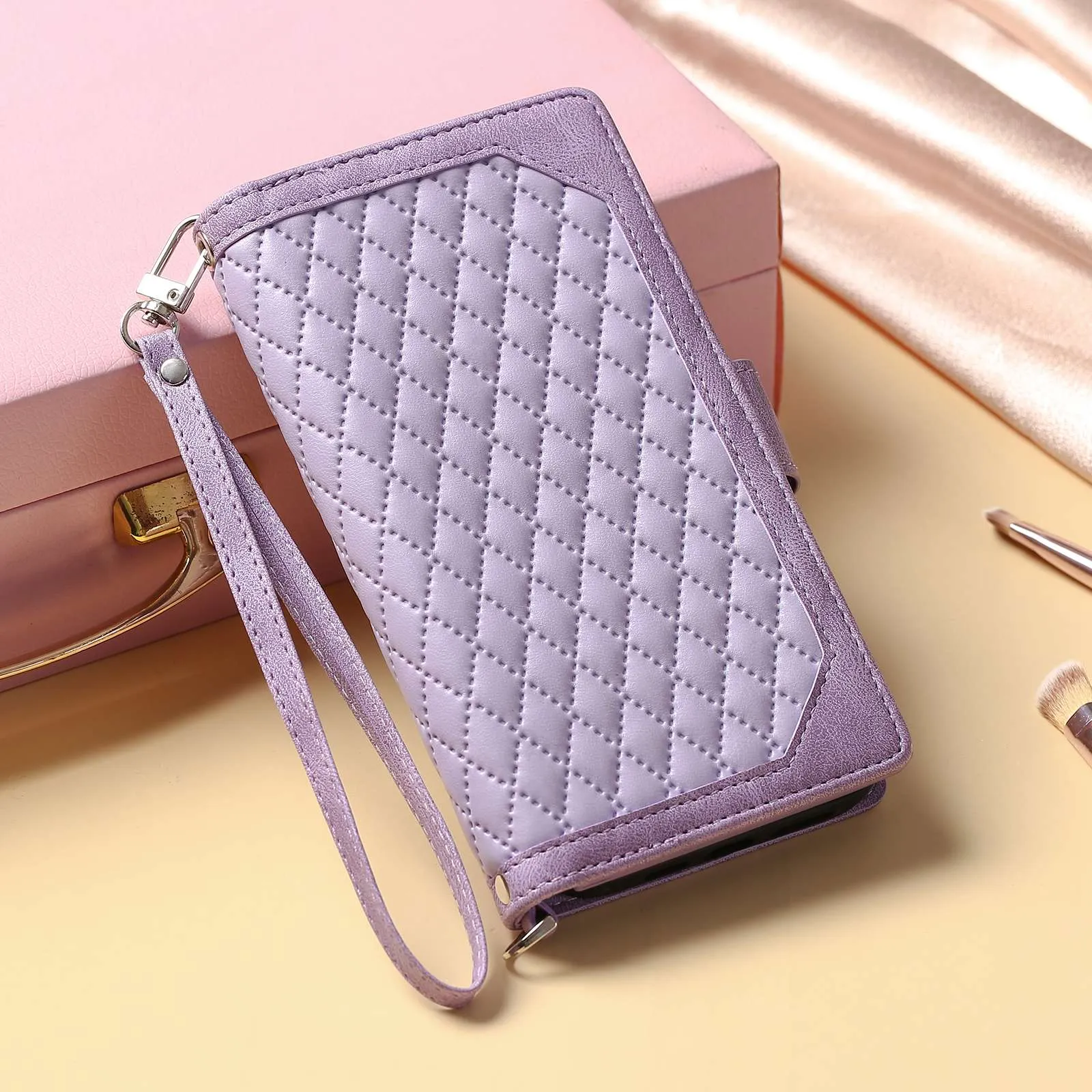 005 Style For Samsung Galaxy S22 5G, Anti-fall Rhombus Texture PU Leather Phone Case Zipper Pocket Wallet Stand Protective Phone Shell with Strap