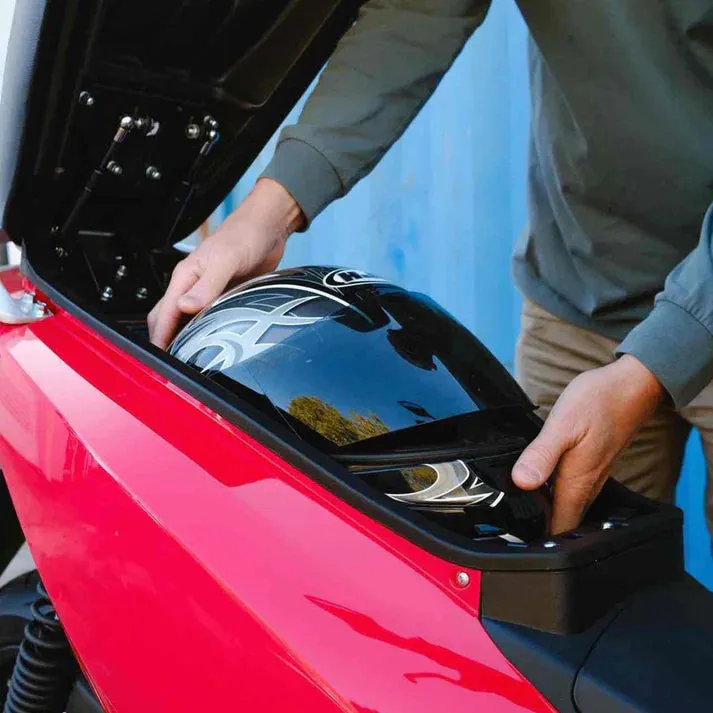Benzina Zero Sport Electric Moped