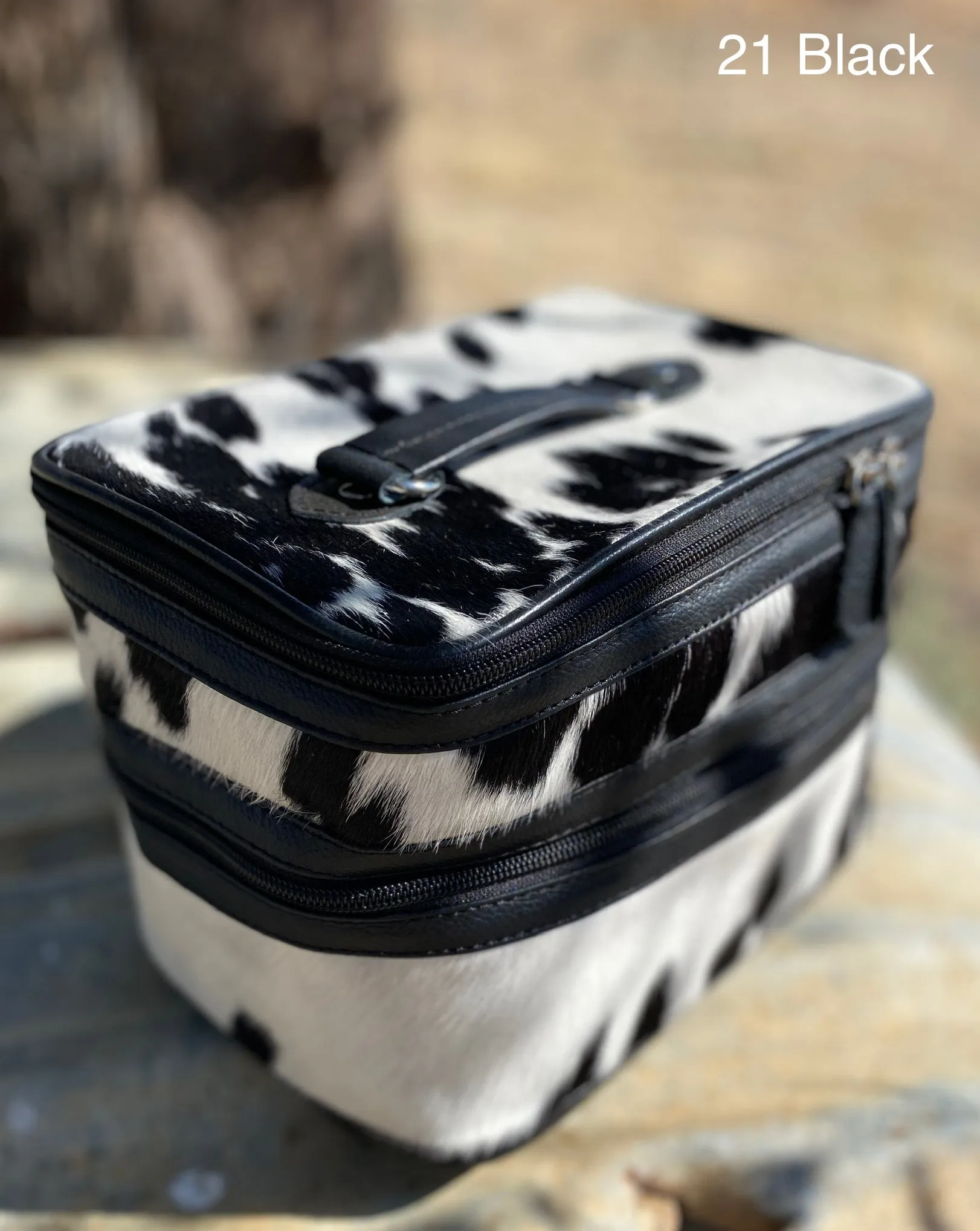 Cowhide Beauty Case #21 Black