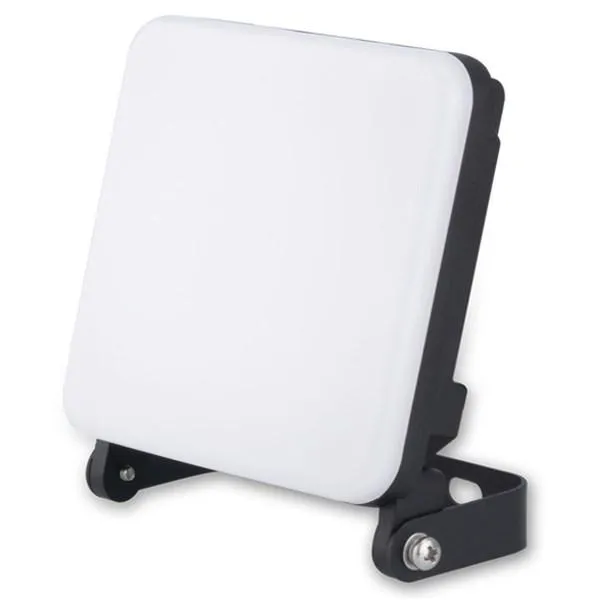 Crescent LED Flood Light 30w 4000k in Black or White