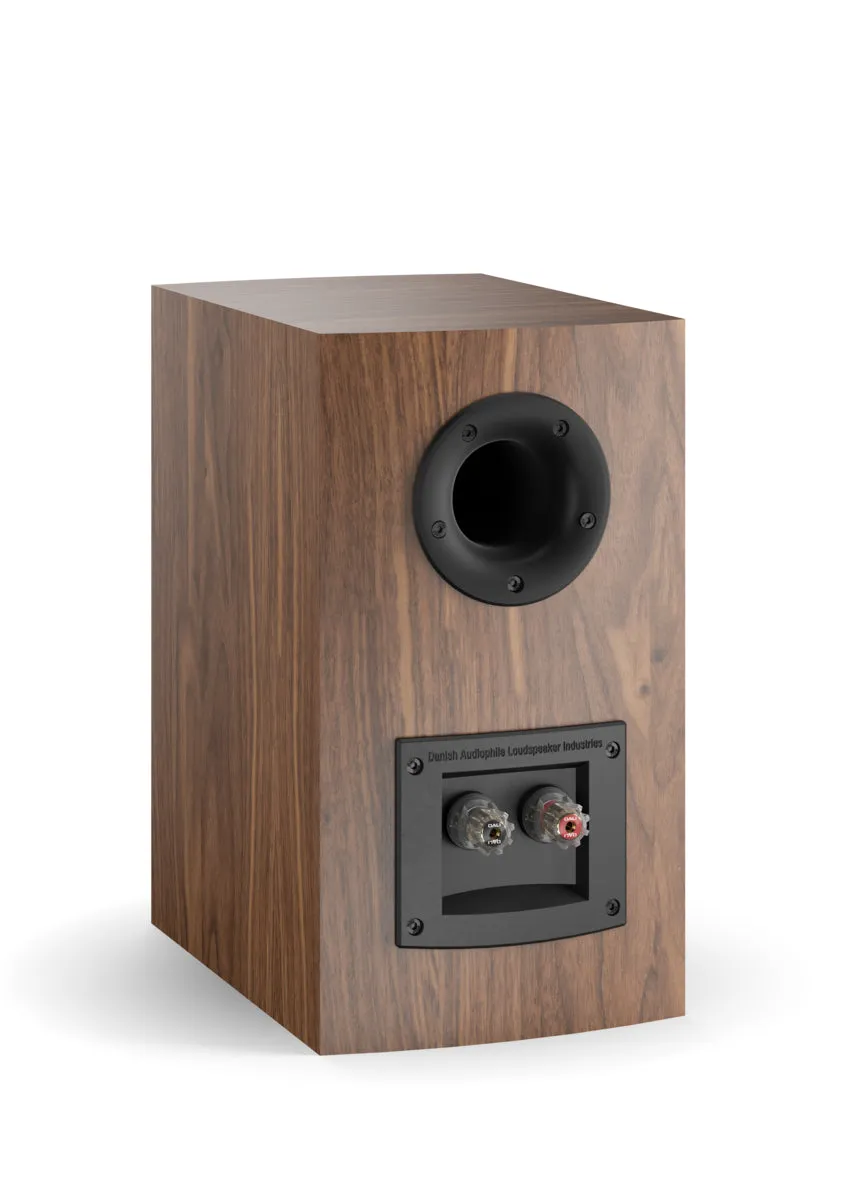 DALI Rubicon 2 Bookshelf Speakers (Pair)
