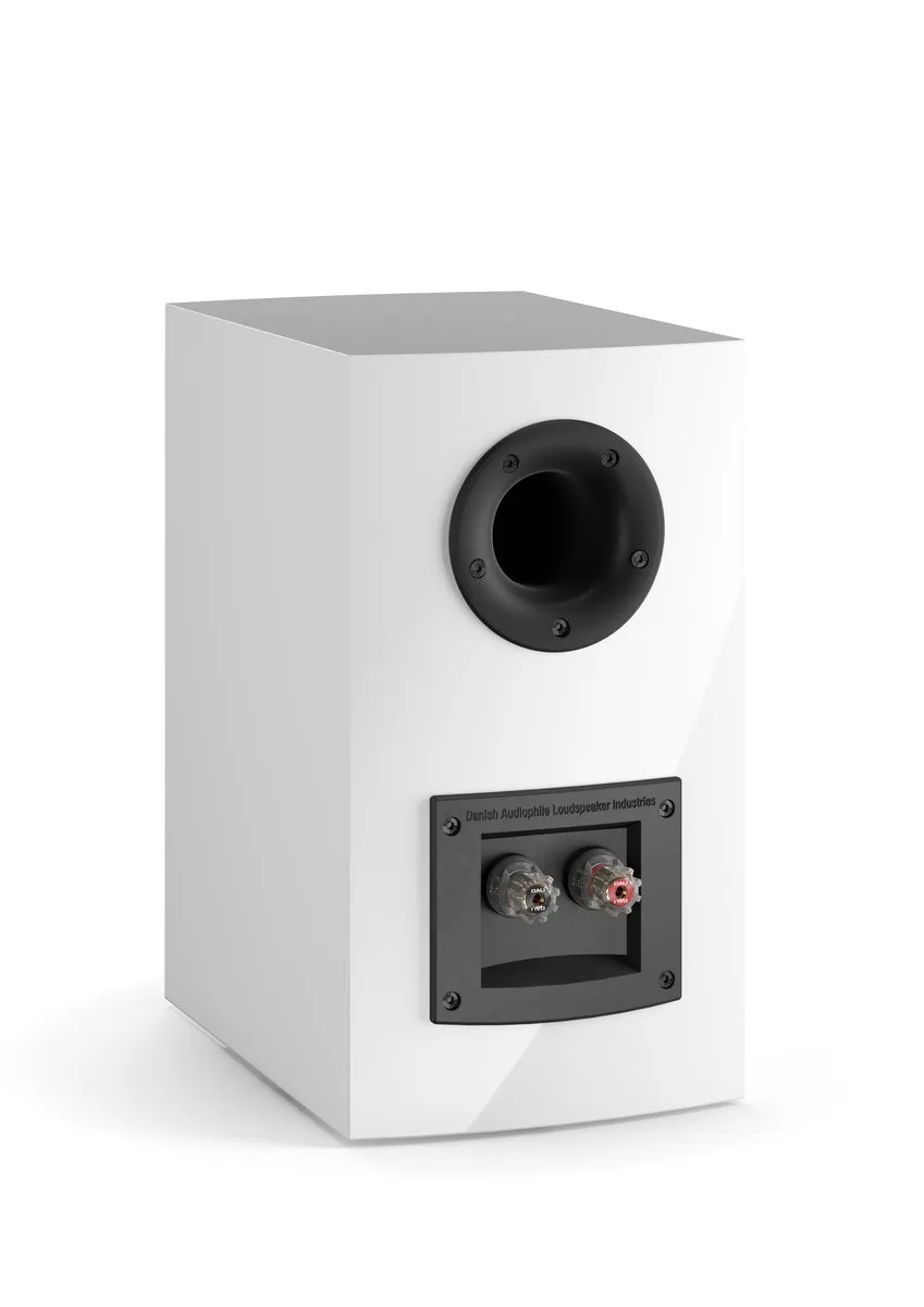 DALI Rubicon 2 Bookshelf Speakers (Pair)