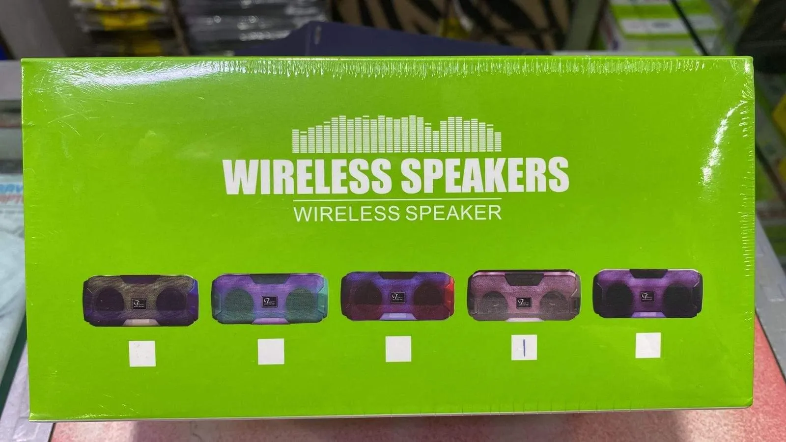 Dealsplant  SP21 Portable Wireless Bluetooth Speakers Mega Bass/FM/Splash Proof,USB,FM,TF Card Random Colour