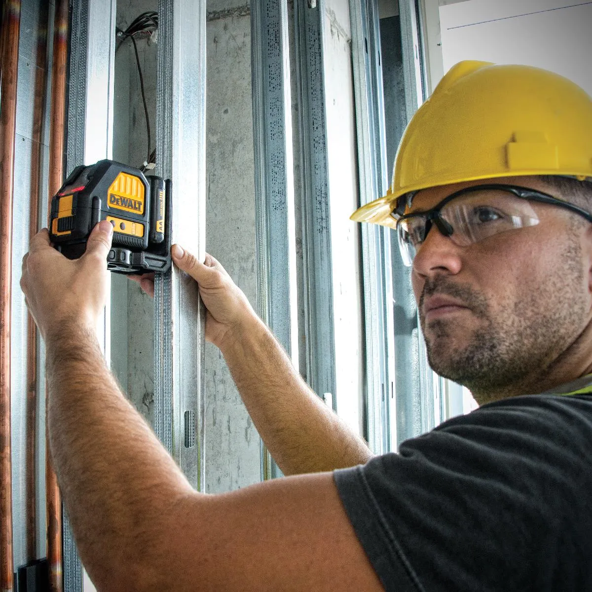 DeWalt DW088LR 12V MAX Compatible Red Cross Line Laser