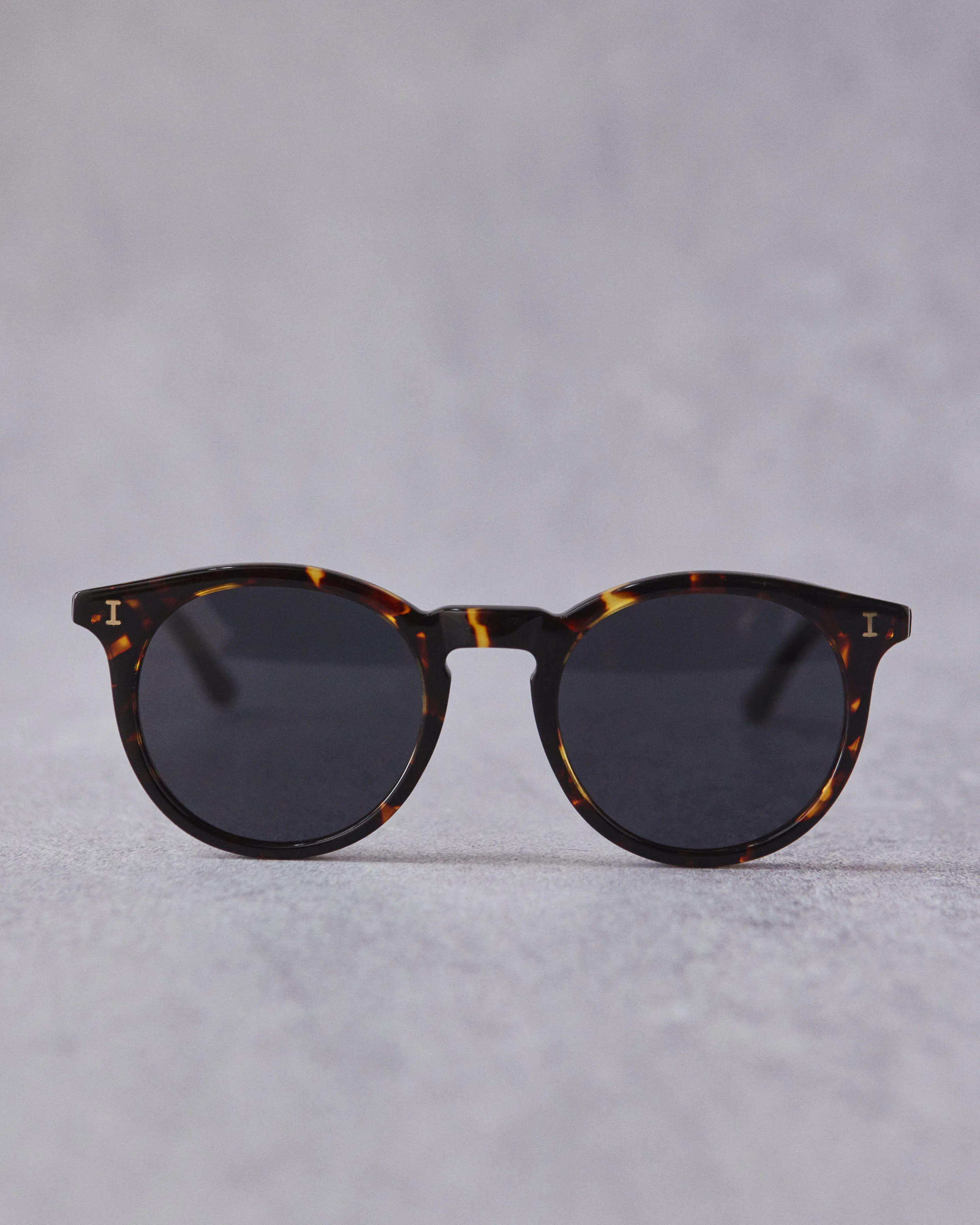 Illesteva Sterling Sunglasses, Star Tortoise