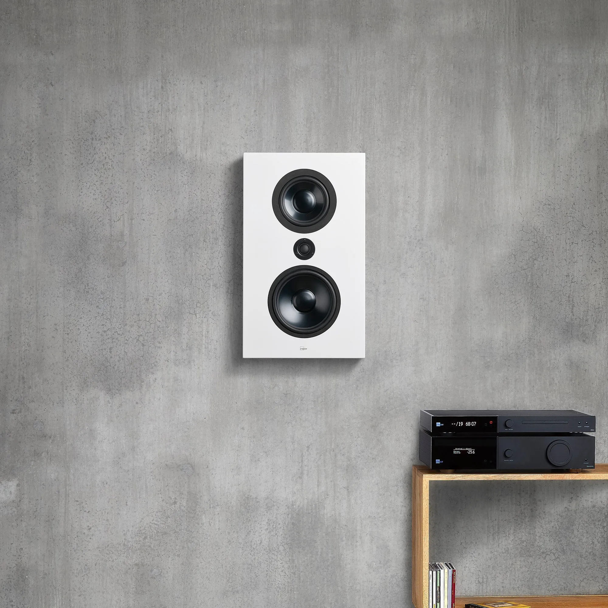 Lyngdorf FR-1 Full Range Speaker with Gabriel® fabric cover